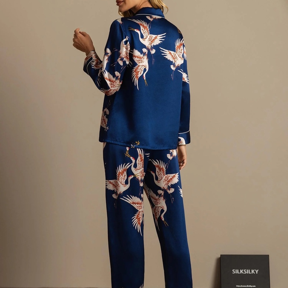 SILK SILKY Navy Silk Crane Print Pajama Set Long Sleeve Shirt Pants Size XL NWT - Picture 2 of 10